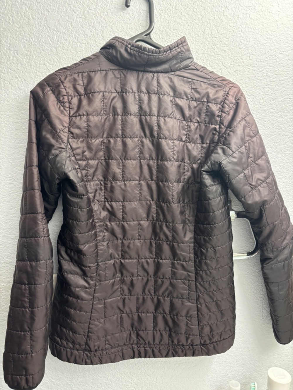 Women’s Patagonia Nano Puff-XS, Black - Picture 2 of 3